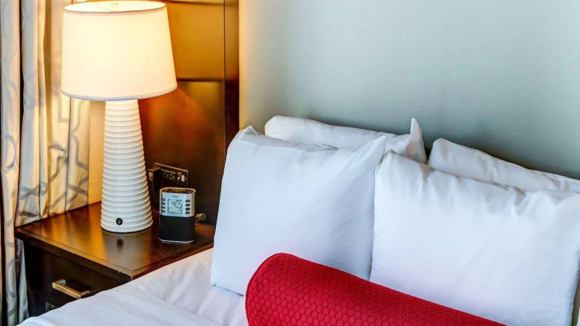 Cambria Hotel White Plains - Downtown