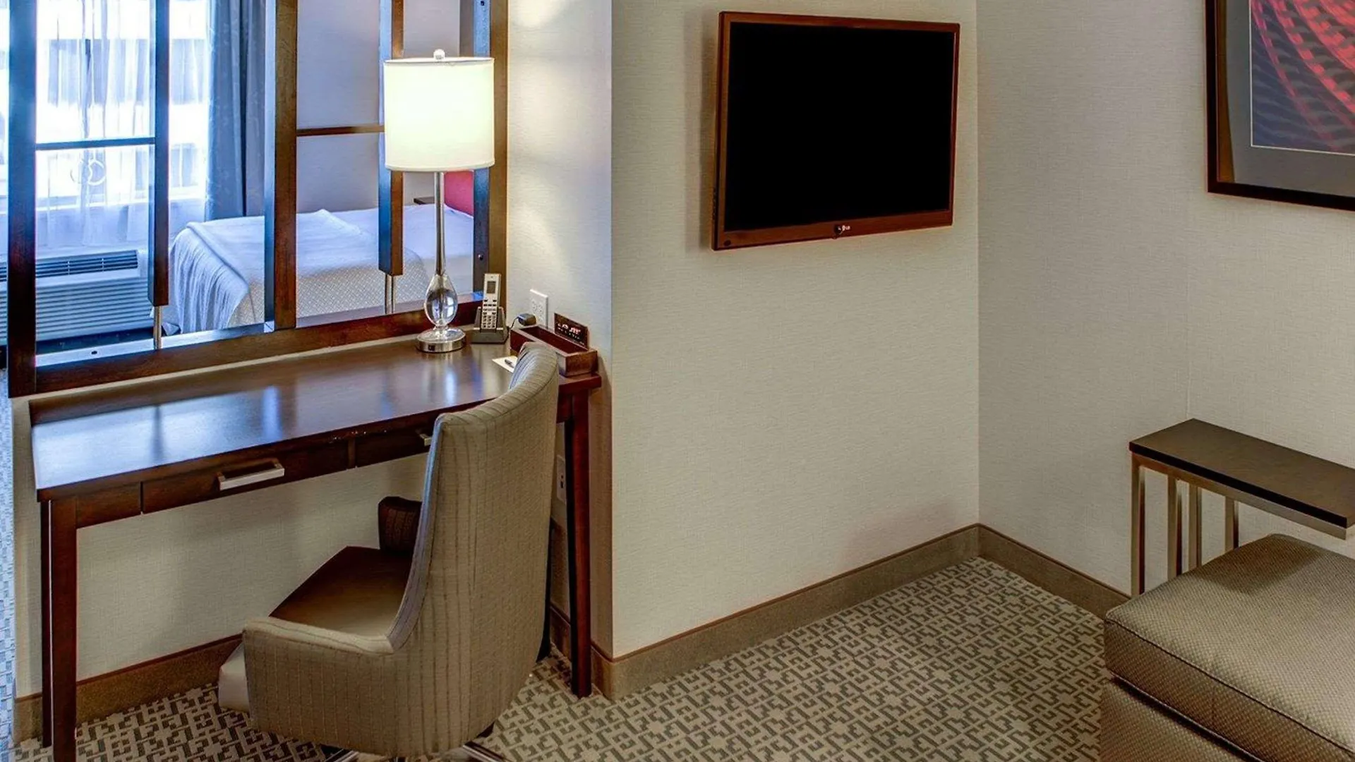Cambria Hotel White Plains - Downtown