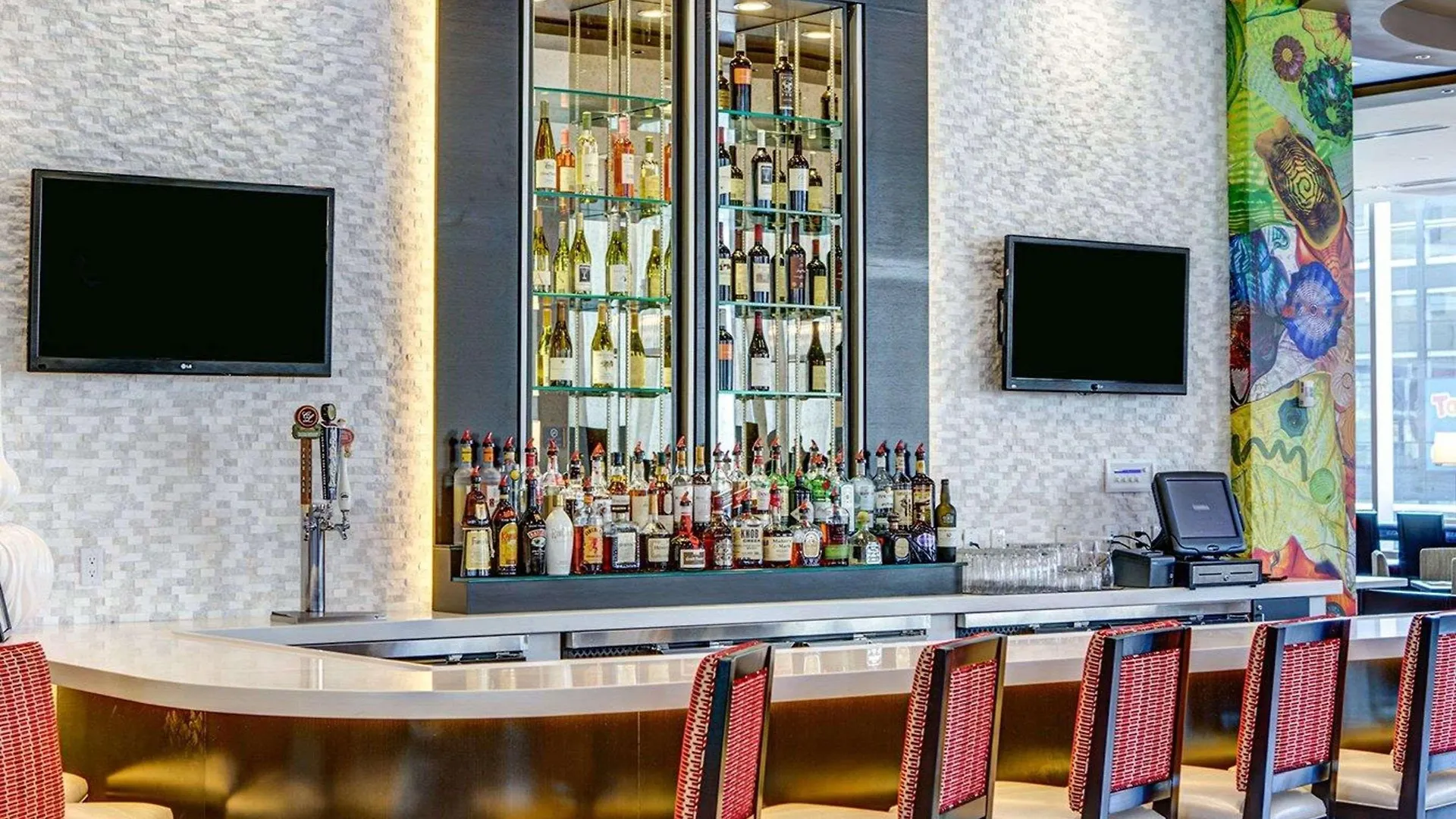 Cambria Hotel White Plains - Downtown
