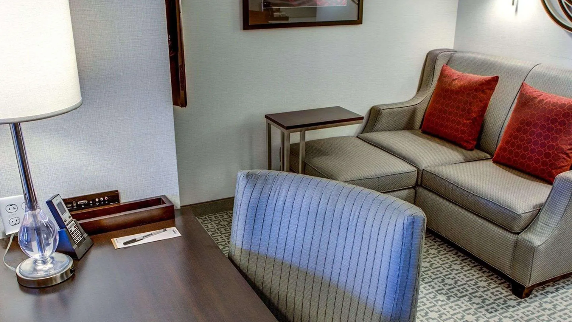 Cambria Hotel White Plains - Downtown 5*,