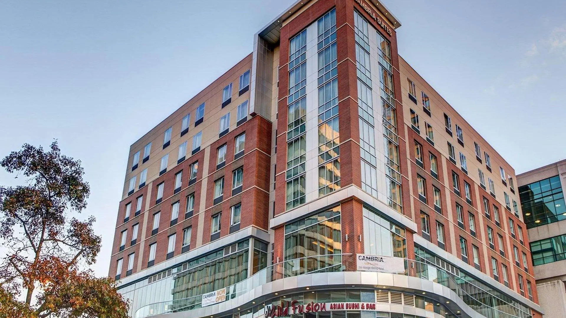 Cambria Hotel White Plains - Downtown
