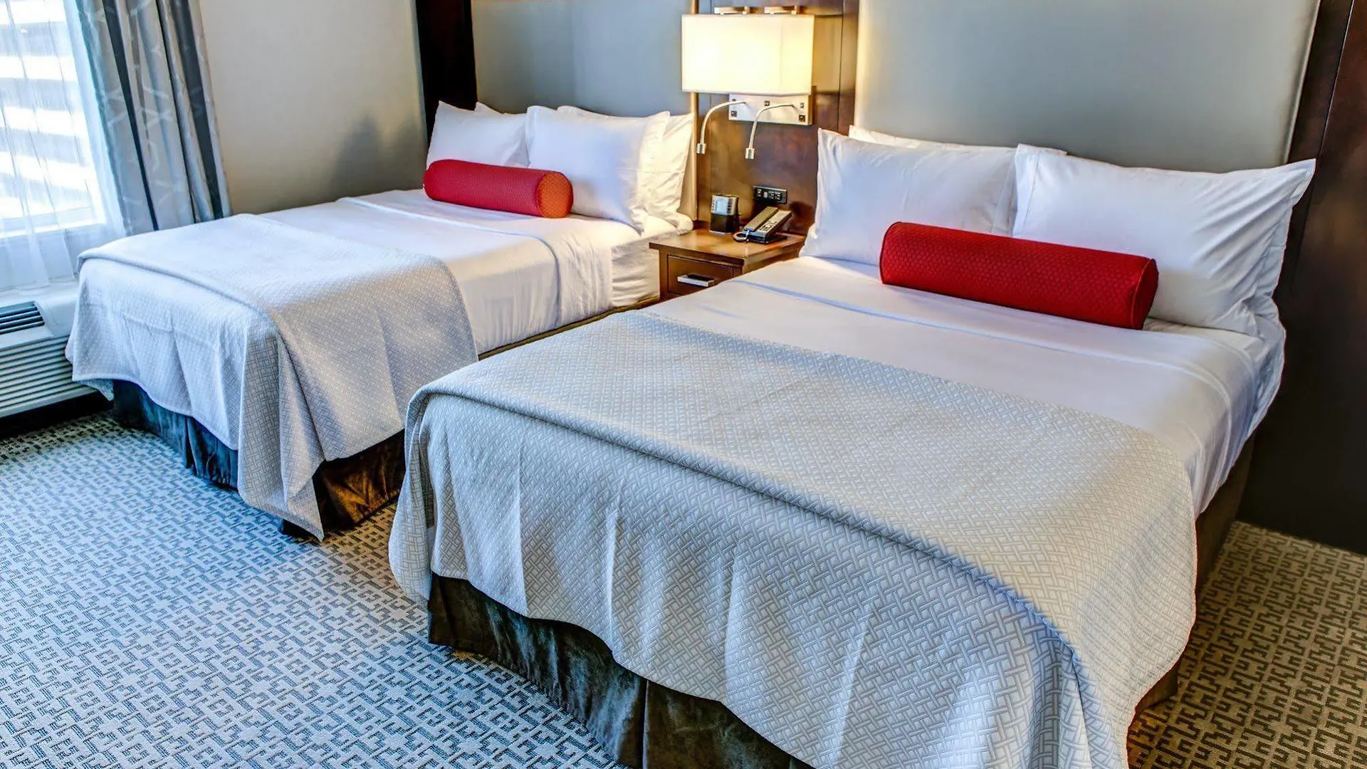 Cambria Hotel White Plains - Downtown